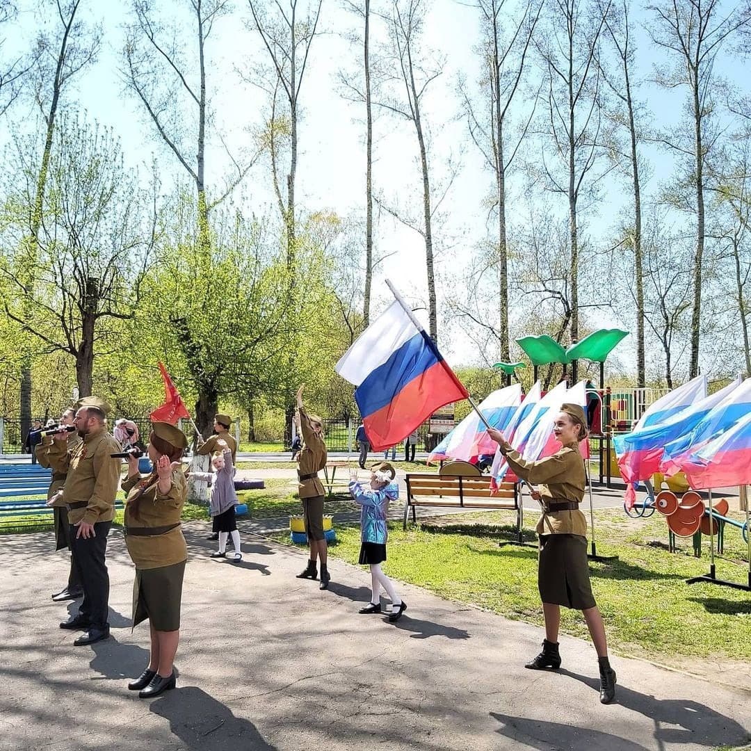 9 мая фронтовая бригада МАУК "ДЦ" Комсомолец"