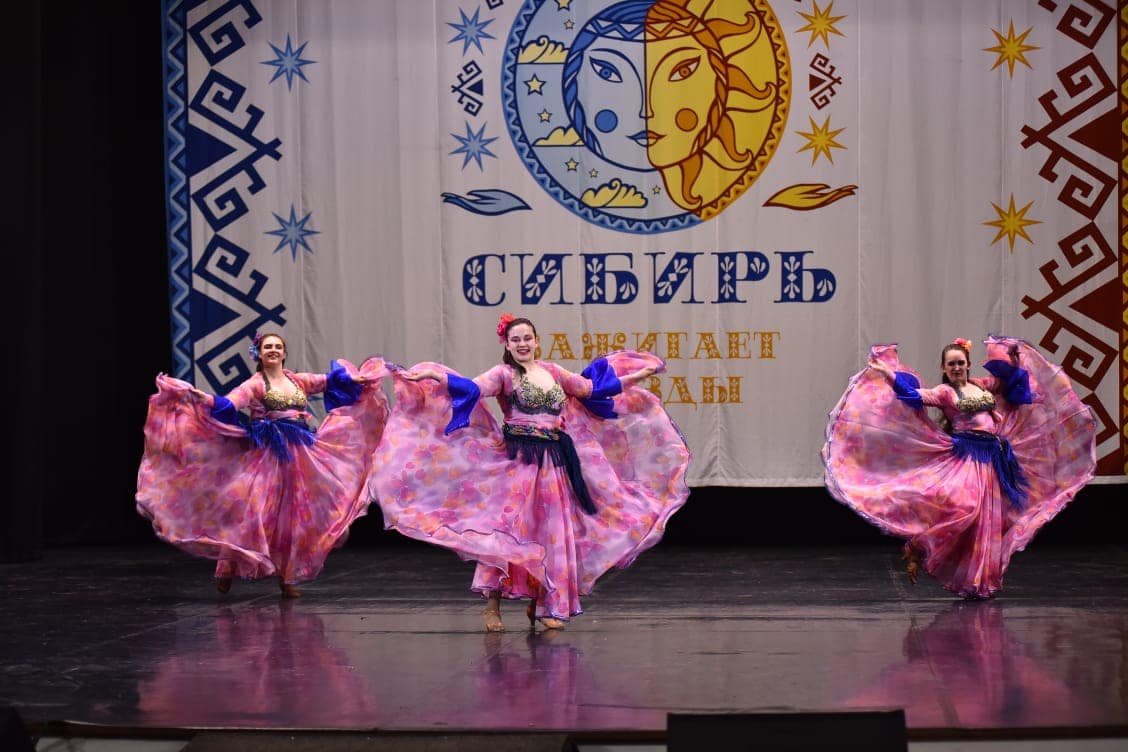 «Сибирь зажигает звезды»