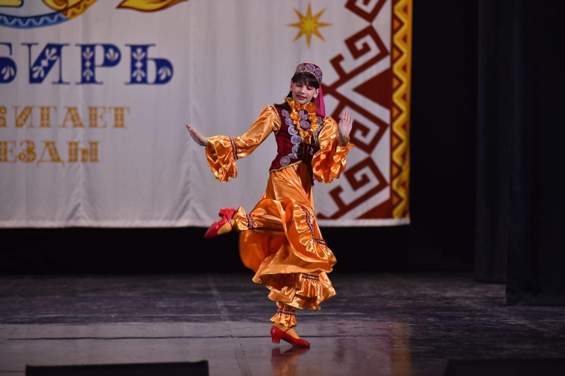 «Сибирь зажигает звезды»