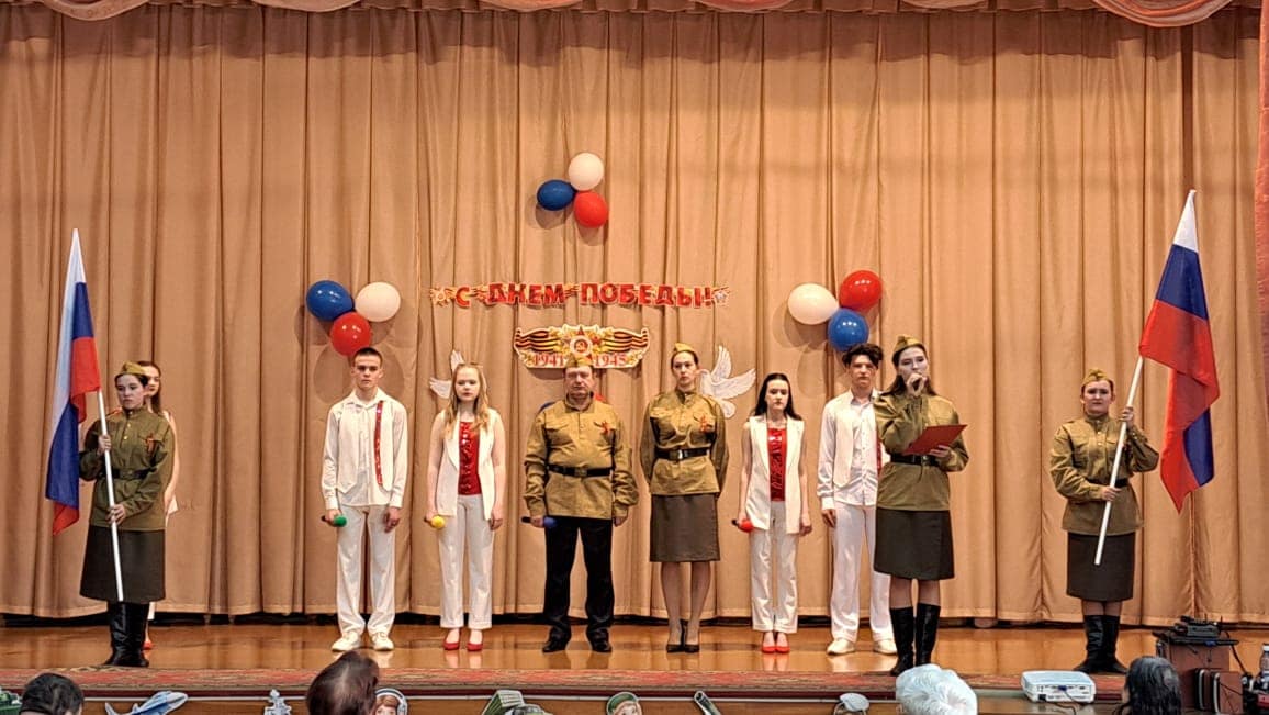«Песни военных лет»