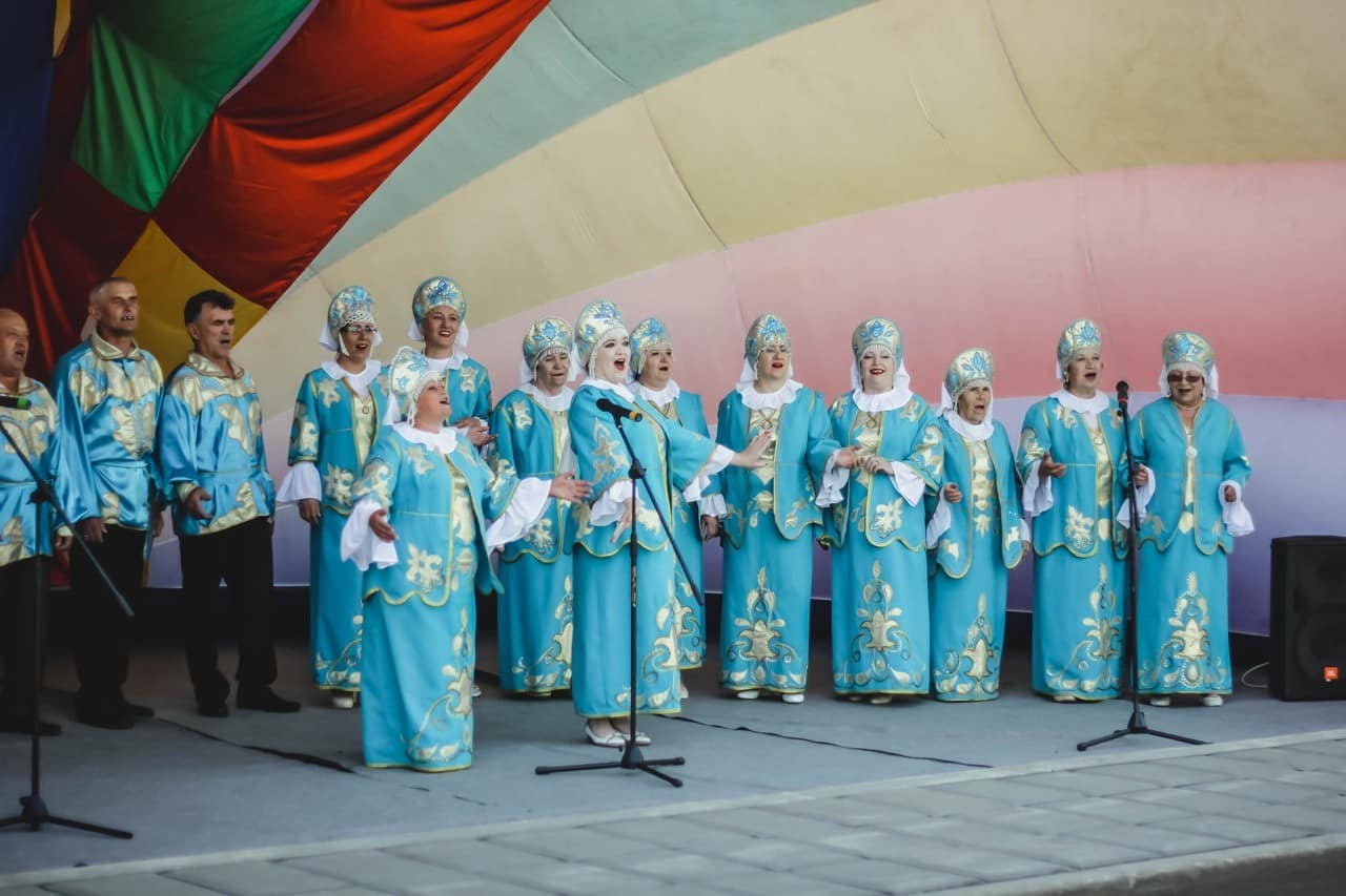 Народный самодеятельный коллектив, хор песни русской «Сибирская песня»