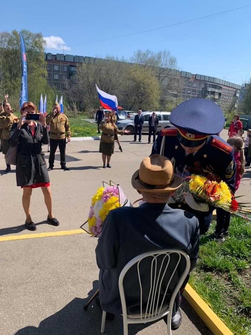 9 мая фронтовая бригада МАУК "ДЦ" Комсомолец"